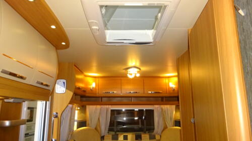 HOBBY DE LUXE 455 UF 2010 - Afbeelding 8