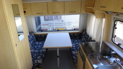 BEYERLAND SPRINTER 390 D 2001 - Afbeelding 15