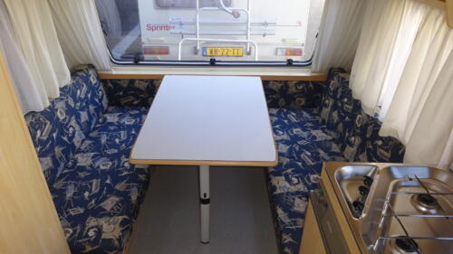 BEYERLAND SPRINTER 390 D 2001 - Afbeelding 8