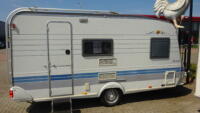 HOBBY de LUXE Appel 440 SFe 1999