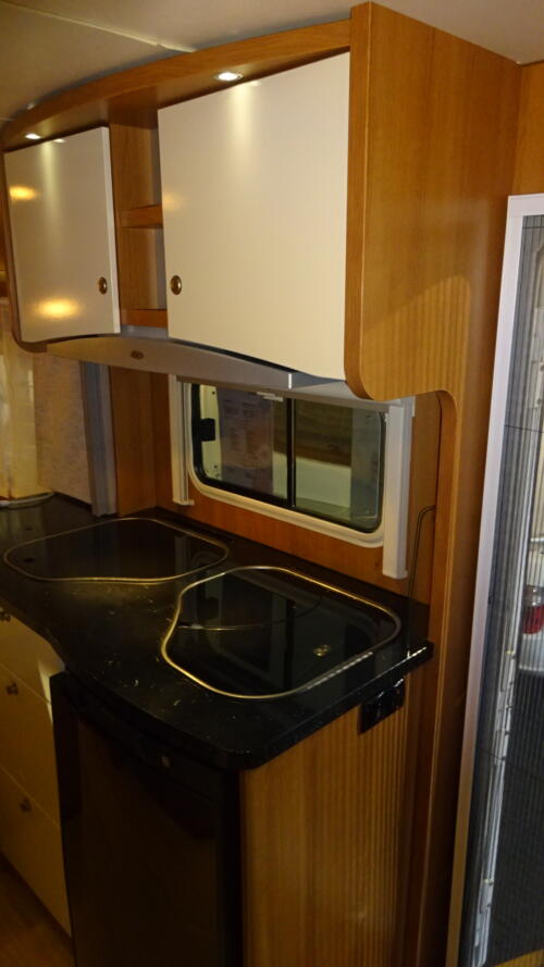 LMC Musica 470 E 2012 MOVER DAK AIRCO VOORTENT - Afbeelding 24